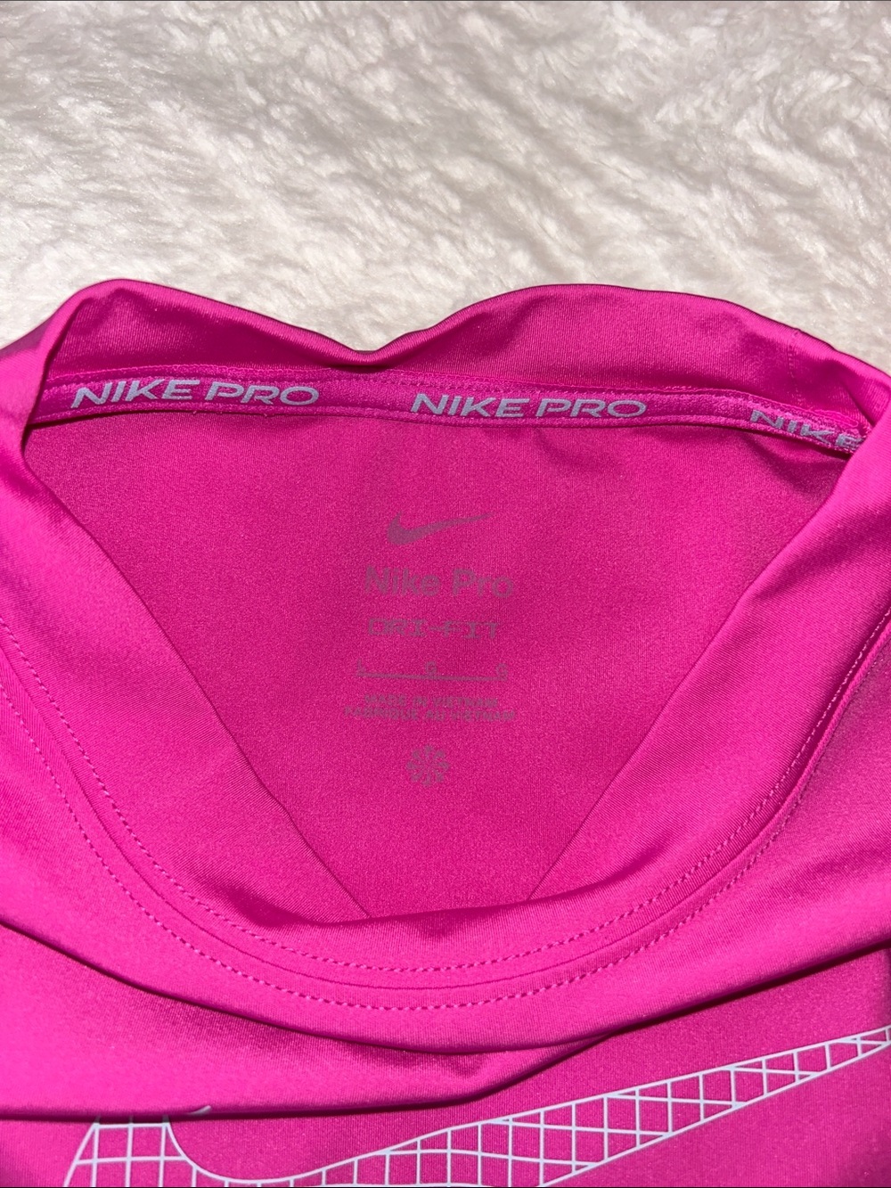 Nike Hot Pink Cropped Short Sleeve Tee with White Logos - Picture 2 of 11